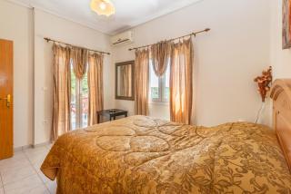 Litsas House - - 6