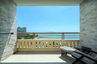 Centara Grand Mirage Beach Resort Pattaya - 3