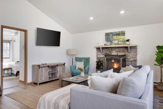 Serene Escape At Big Bass Lake & Pool Access - - 1