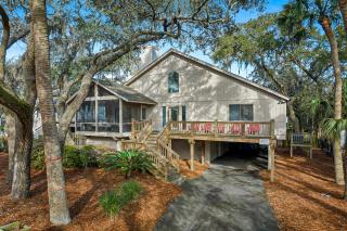 2nd Row Beach House Pet-Friendly - Hilton Head Island - 8