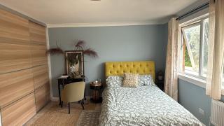 Milton Keynes Central Flat with Full Kitchen, Large Bed, Park View & Lots of Parking by MK City Centre, Shops, Malls, Restaurants, Attractions, Near Hospital SELF-CHECKIN Apartment - Milton Keynes - 6