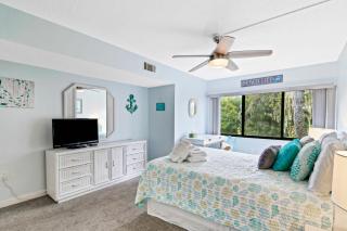 Relax in Style Walk to Beach from Treetops Villa - Hilton Head Island - 2