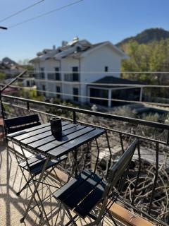 Dalyan merkezde Ev - Eskiömerler - 0