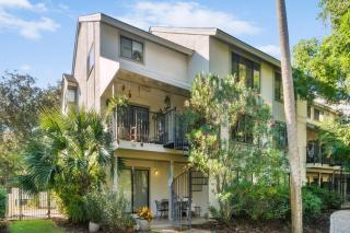 Walk to the Beach from Your Springwood Villa Retreat - Hilton Head Island - 1