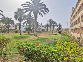 BS Club Tropicana primera línea de Playa, estancia min 5 noches, a 2 minutos de la playa - Roquetas de Mar - 9