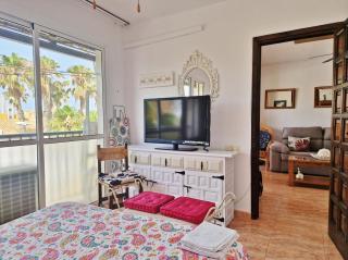 BS Club Tropicana primera línea de Playa, estancia min 5 noches, a 2 minutos de la playa - Roquetas de Mar - 8