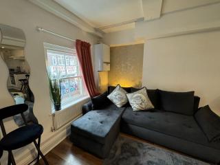 1 Bedroom Stunning Apartment In Bricklane - London - 5