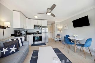 Coastal Breezes & Ocean Views Seaside Hilton Head Villa - Hilton Head Island - 6