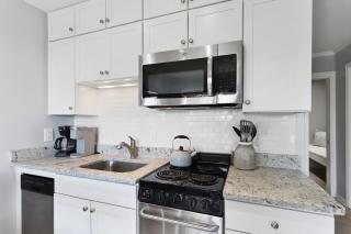 Soak Up the Ocean Air Seaside Villa Stay Near the Sand - Hilton Head Island - 3