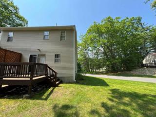 Ogunquit -2 Bedroom Family Condo with POOL 2 week stay - Ogunquit - 9