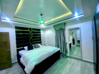 SEATWORK APARTMENT Enugu - - 2