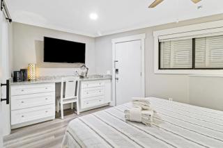 Seaside Villa with Ocean Peeks & Balcony Breezes - 9