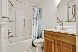 Partial Oceanfront Paradise Seaside Villa Balcony Views - Hilton Head Island - 2