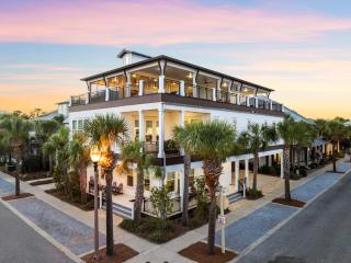 Grand Pearl by Travel Life Vacations - 0