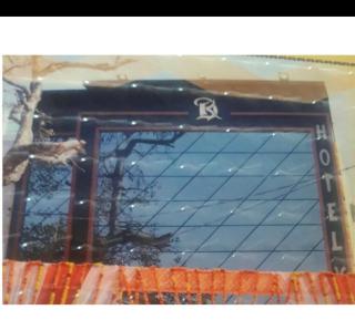 KD Hotel Budaun - Jāmb - 7