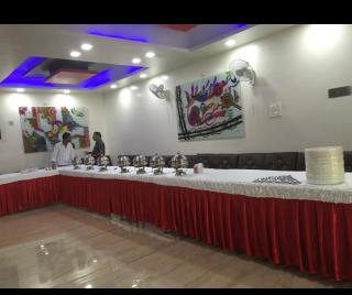 KD Hotel Budaun - Jāmb - 2