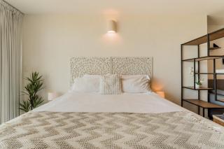 BRISA Beachfront apartment studio by Casa Paraiso - 6