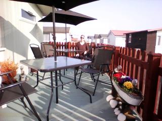 yeolde 2 bedroom Seashak Detached Cottage LOW 2026 PRICES PLUS FREE ELECTRIC BRING YOUR DOG ENJOY - 6