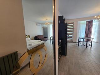 H2O Studio Beach Pool & SPA - 3