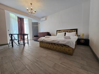 H2O Studio Beach Pool & SPA - 6