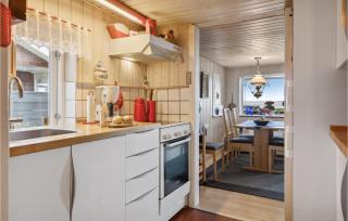 Lovely Home In Bjert With Kitchen - Binderup Strand - 2