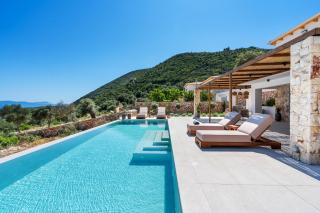 Calliste Villa - Évyiros - 3