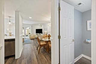 Fresh & Modern Villa by the Sea Beach Club Getaway - Hilton Head Island - 5