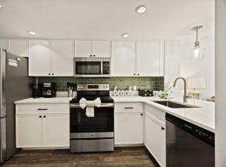 Fresh & Modern Villa by the Sea Beach Club Getaway - Hilton Head Island - 4