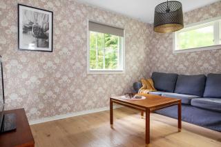 Peaceful cabin with fireplace in the middle of nature - 4