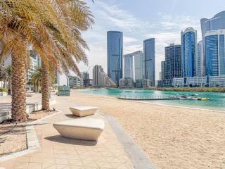 Families & Groups Paradise - 3 min walk to Reem Central Park and Beach - 10 people - Big Balcony - High Floor - Abu Dhabi - 6