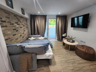 Seashell Retreat - Bournemouth - 4