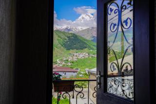 Hotel Elia Kazbegi - 1