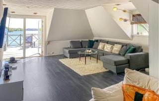 Lovely Home In Nässjö With Sauna - 3