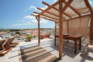 Delmare Tower View Suites - Nea Fokea - 6