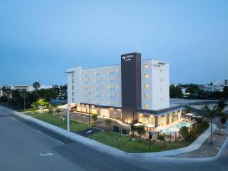 EVEN Hotel Miami - Doral by IHG - Sweetwater - 8