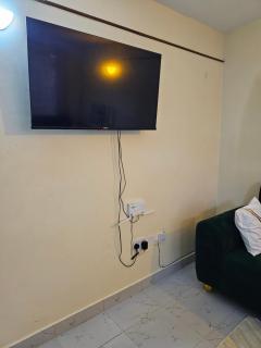 Dee's Place - Nairobi - 0