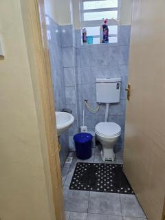 Dee's Place - Nairobi - 8