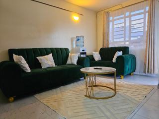 Dee's Place - Nairobi - 4