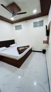 Hotel Jain Palace - Ujjain - 1