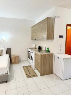 Dorothea Apartments - Self-Catering Accommodation - Koskinou - 5
