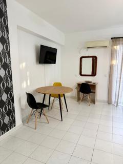 Dorothea Apartments - Self-Catering Accommodation - Koskinou - 7