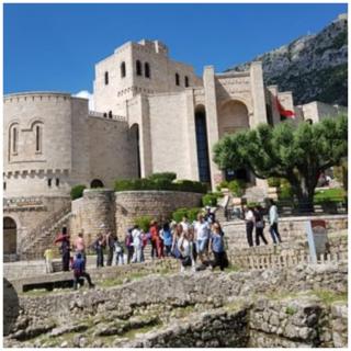 Vila Allushi D A - Krujë - 9