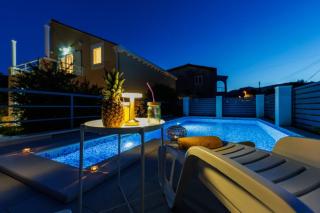 Villa "Amber" with a Pool - Mlini - 6