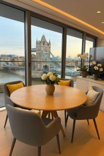 Stunning Luxury Apartment Amazing Views 3 Beds - Clooney Park - 0
