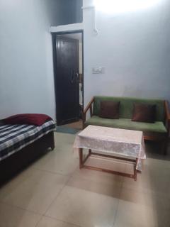 Gokul PG Homestay - Gorakhpur - 1