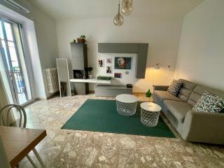 Home by the sea - 8