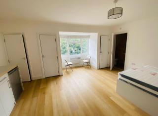 Easy Lodge Hounslow West - Farnham Royal - 7