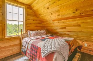 Escape to Nature Secluded McDonough Cabin! - - 1