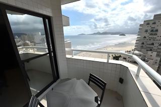 Pé na Areia: Sua Casa com Vista para o Horizonte - Santos - 0