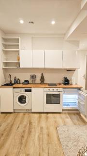 UG Neubau City Wohnung - Pool, Gym, Sauna, zweites Bad extra buchbar - Monaco di Baviera - 8
